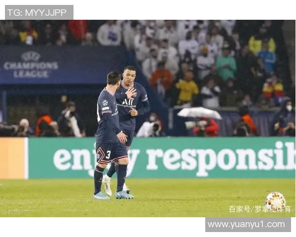 西班牙与瑞士足球赛精彩对决双方实力较量引发球迷热议