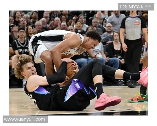 2015至2016赛季马刺与雷霆的激烈对决与精彩瞬间回顾